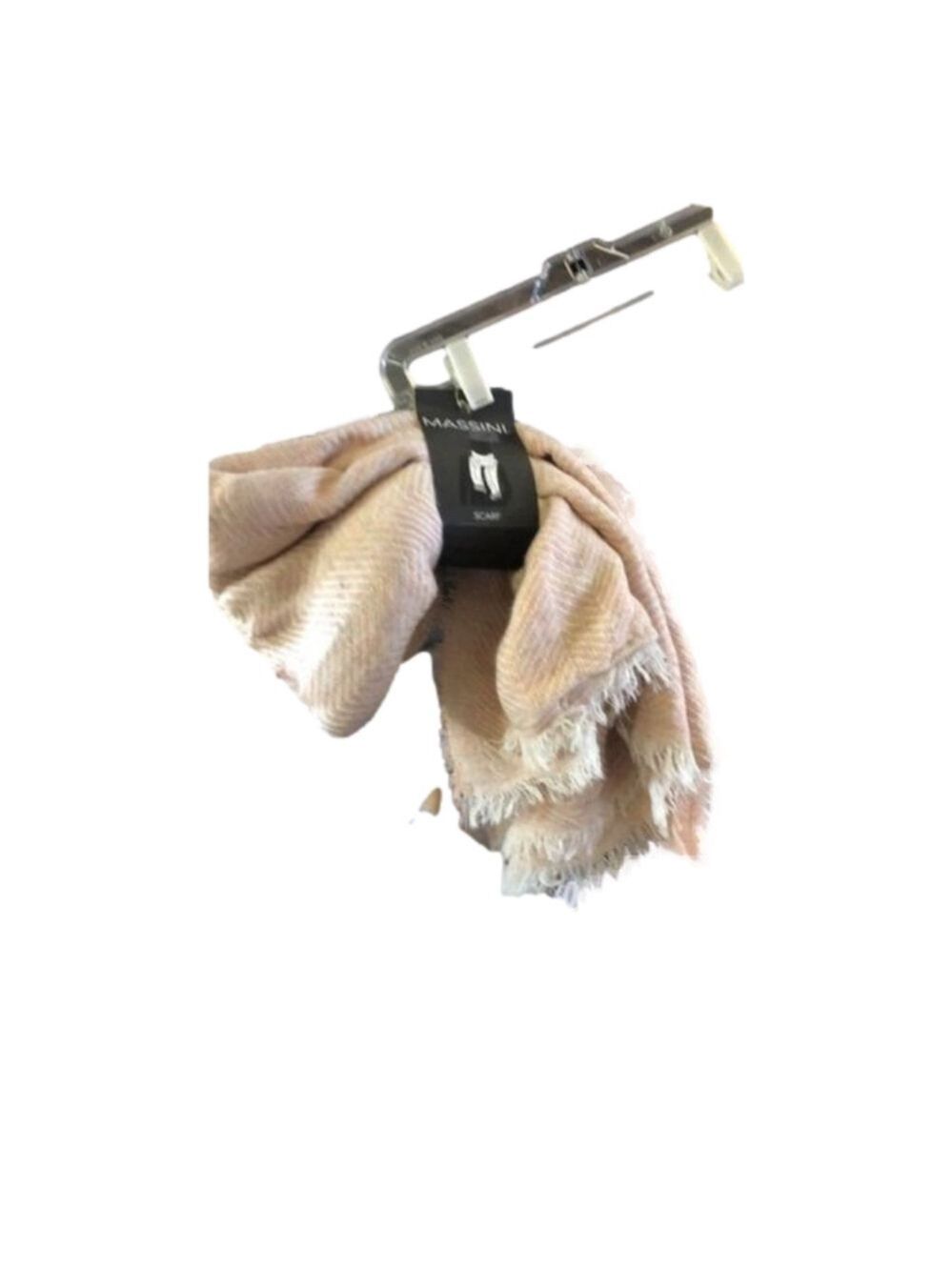 P12 Massini Soft Cozy Scarf